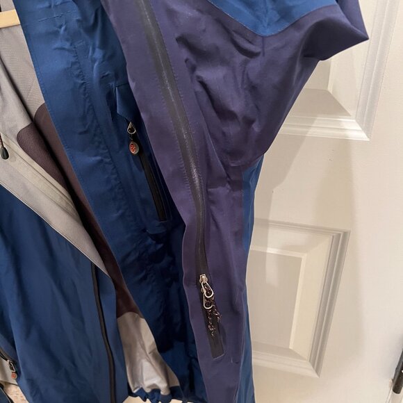 Cloudveil Ski Jacket - Picture 5 of 10